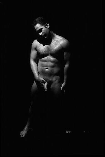 Artistic Male Nudes Daily Image Gallery For Women!